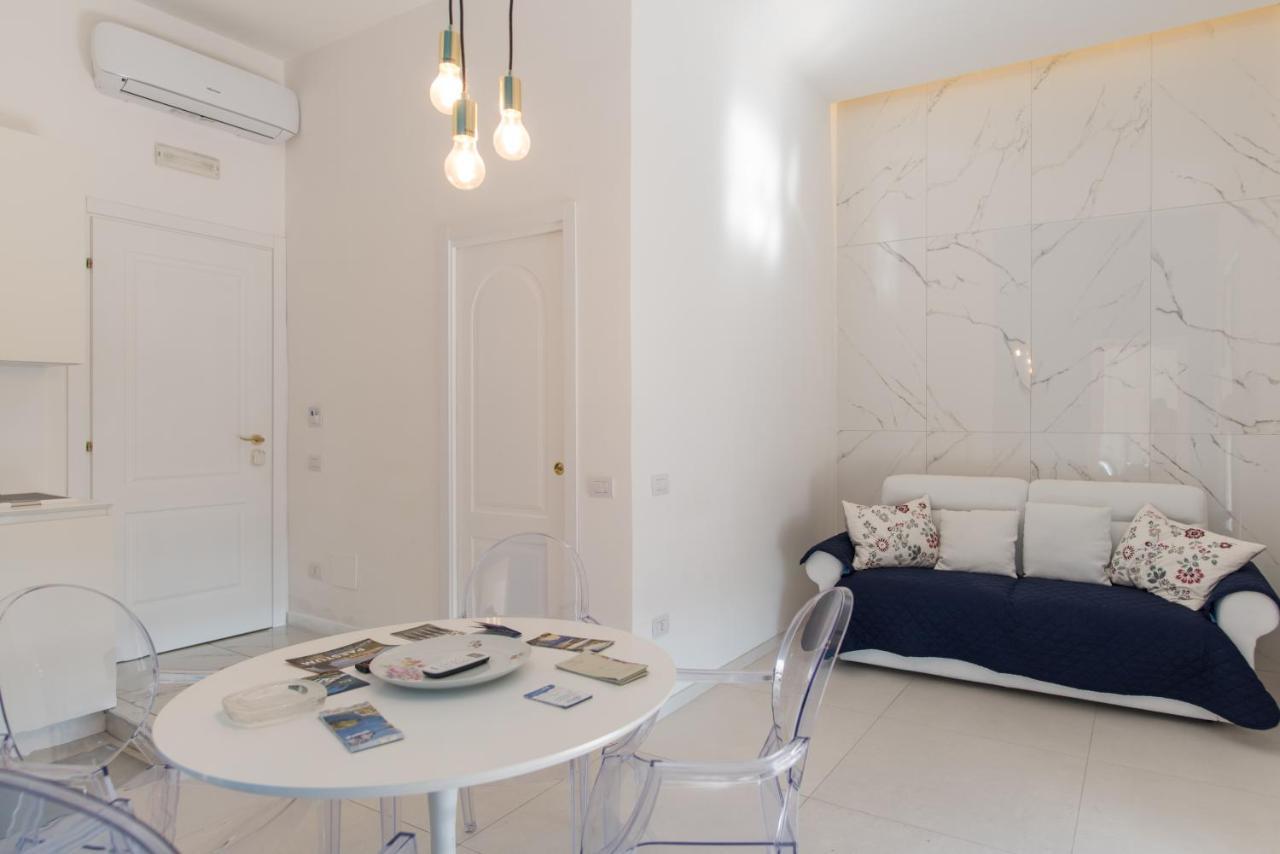 Relais Mareluna - Luxury Apartments Salerno Exterior photo