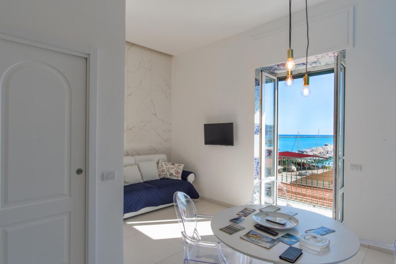 Relais Mareluna - Luxury Apartments Salerno Exterior photo